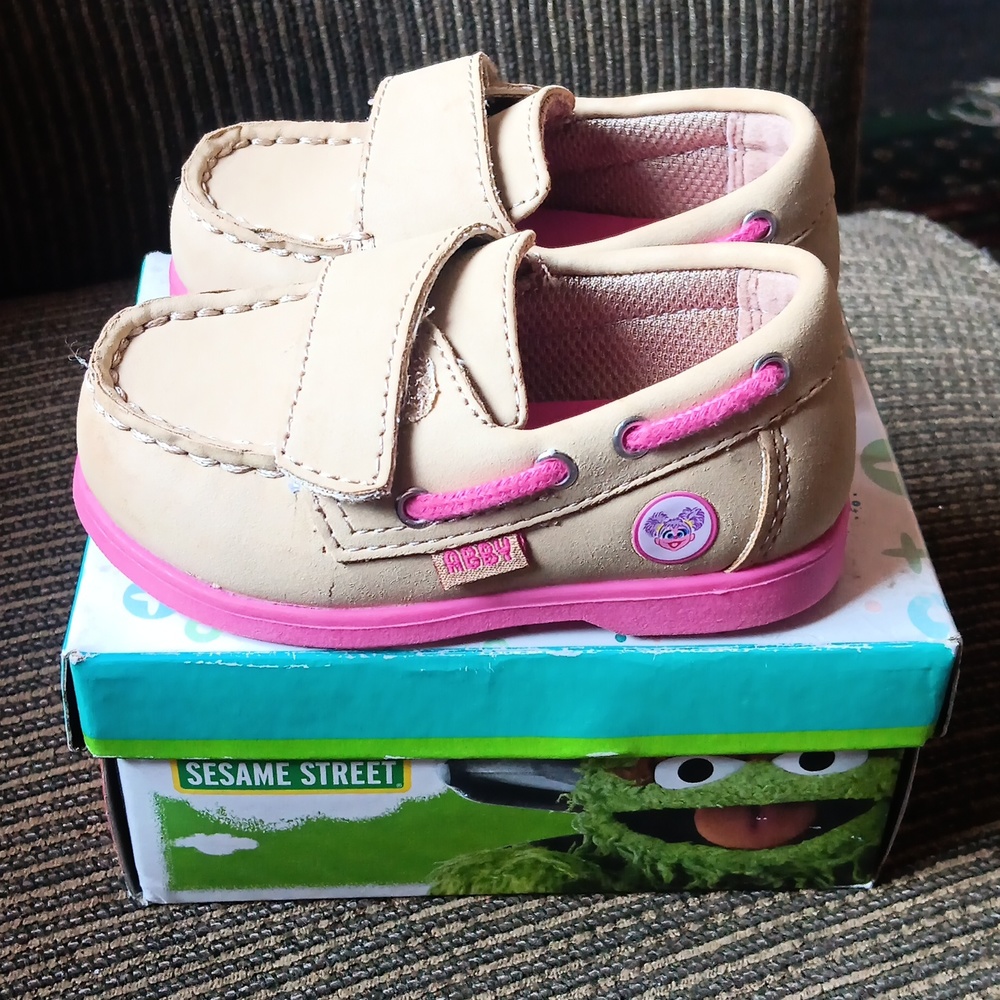 Sesame Street Abby Loafers